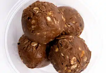 Double Chocolate Protein Balls